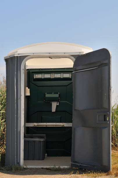 Best Luxury portable toilet rental  in Plafield, IN
